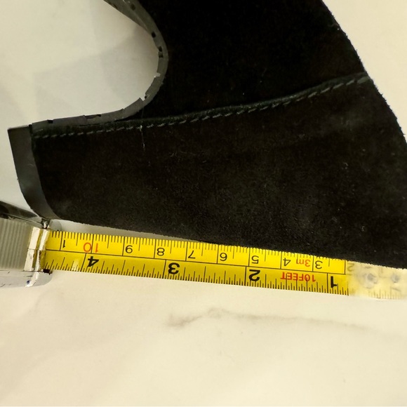 Donald Pliner signature black suede platform/wedge sandals. - Picture 5 of 6